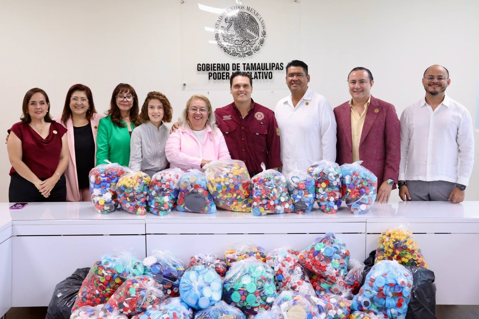 Taparroscas con causa: Congreso respalda a pacientes con cáncer de mama