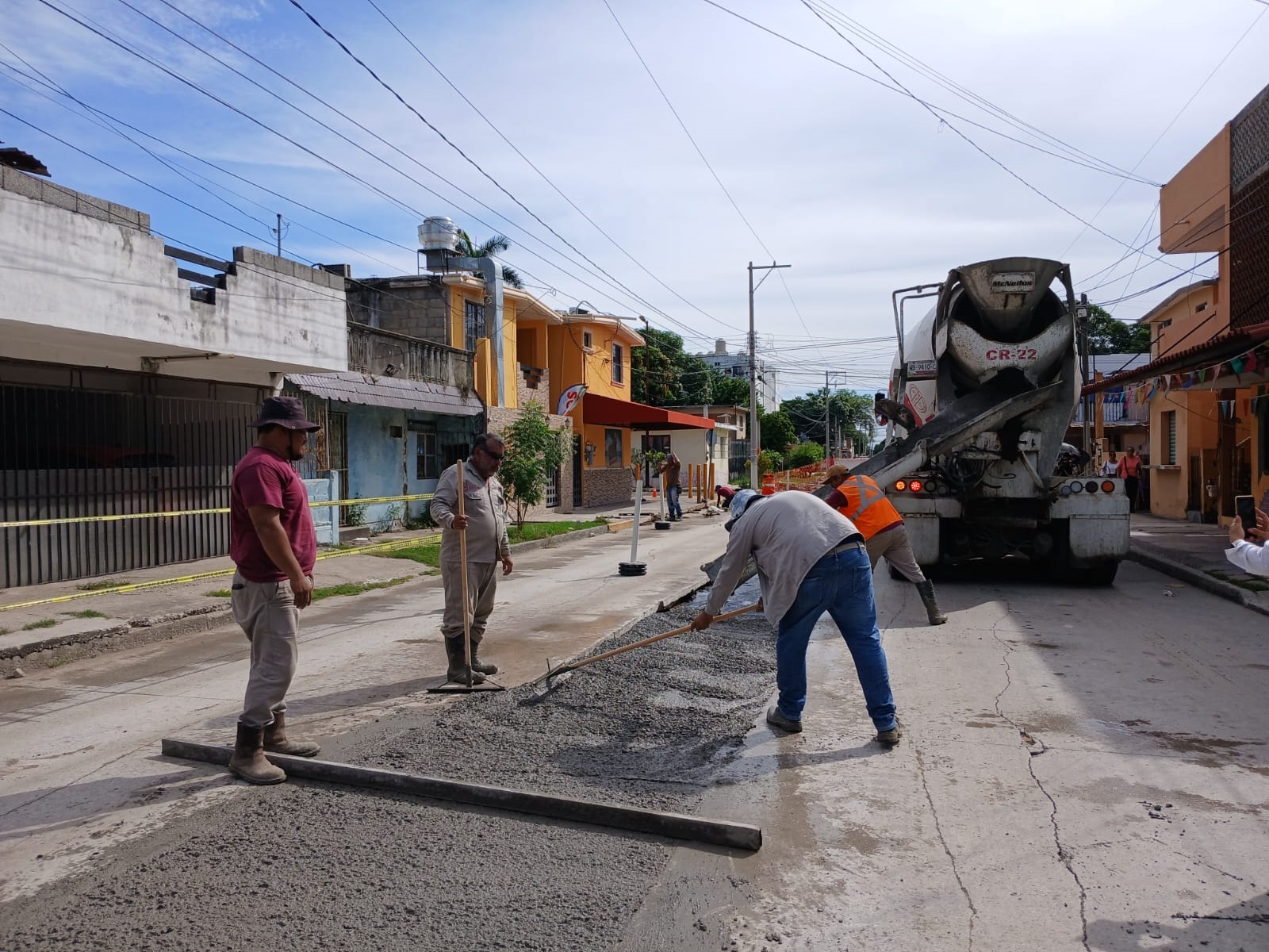 Más vialidades recuperadas tras obras hidráulicas de COMAPA SUR