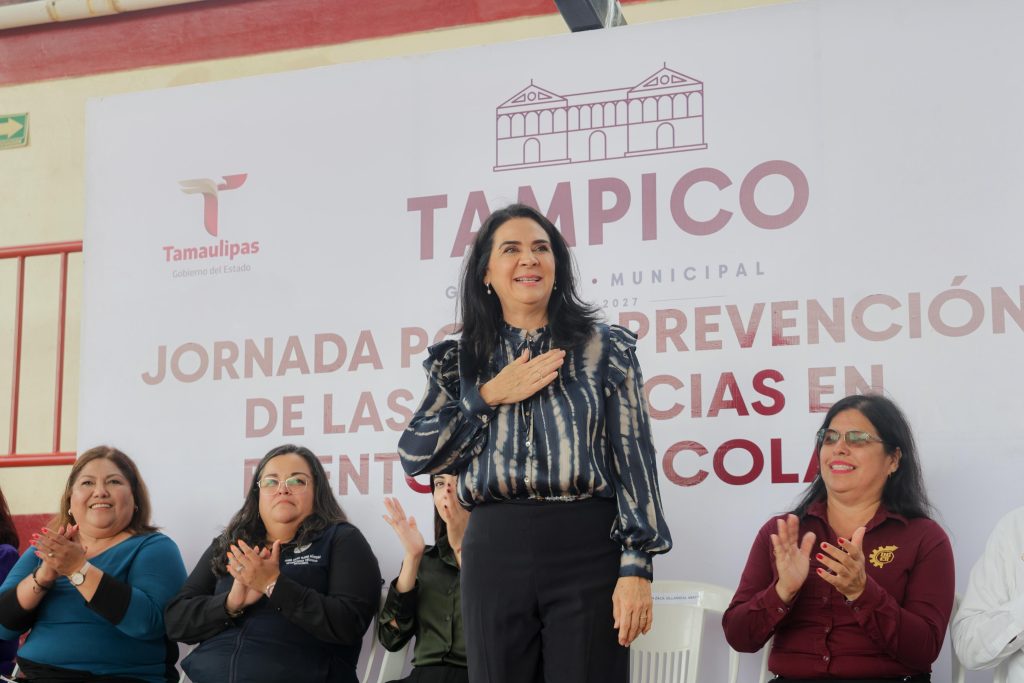 Fortalece Mónica Villarreal la prevención de las violencias