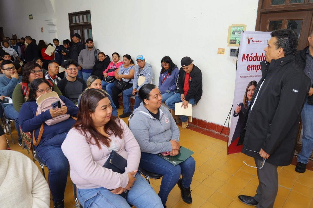 Cierran Municipio y sector empresarial el 2025 ofertando empleo en Victoria.