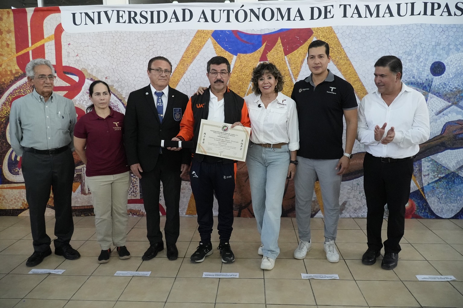 Recibe rector de la UAT reconocimiento de la Federación  Mexicana de Judo